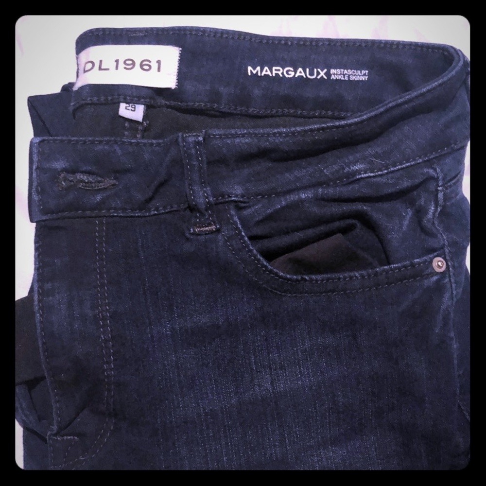 DL1961 Margaux Skinny Jeans - like new